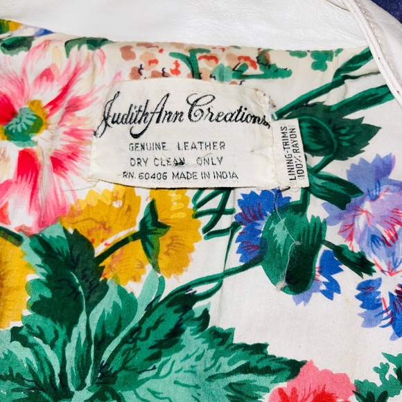 Vintage Oversized Leather Foral Jacket - Picture 7 of 8